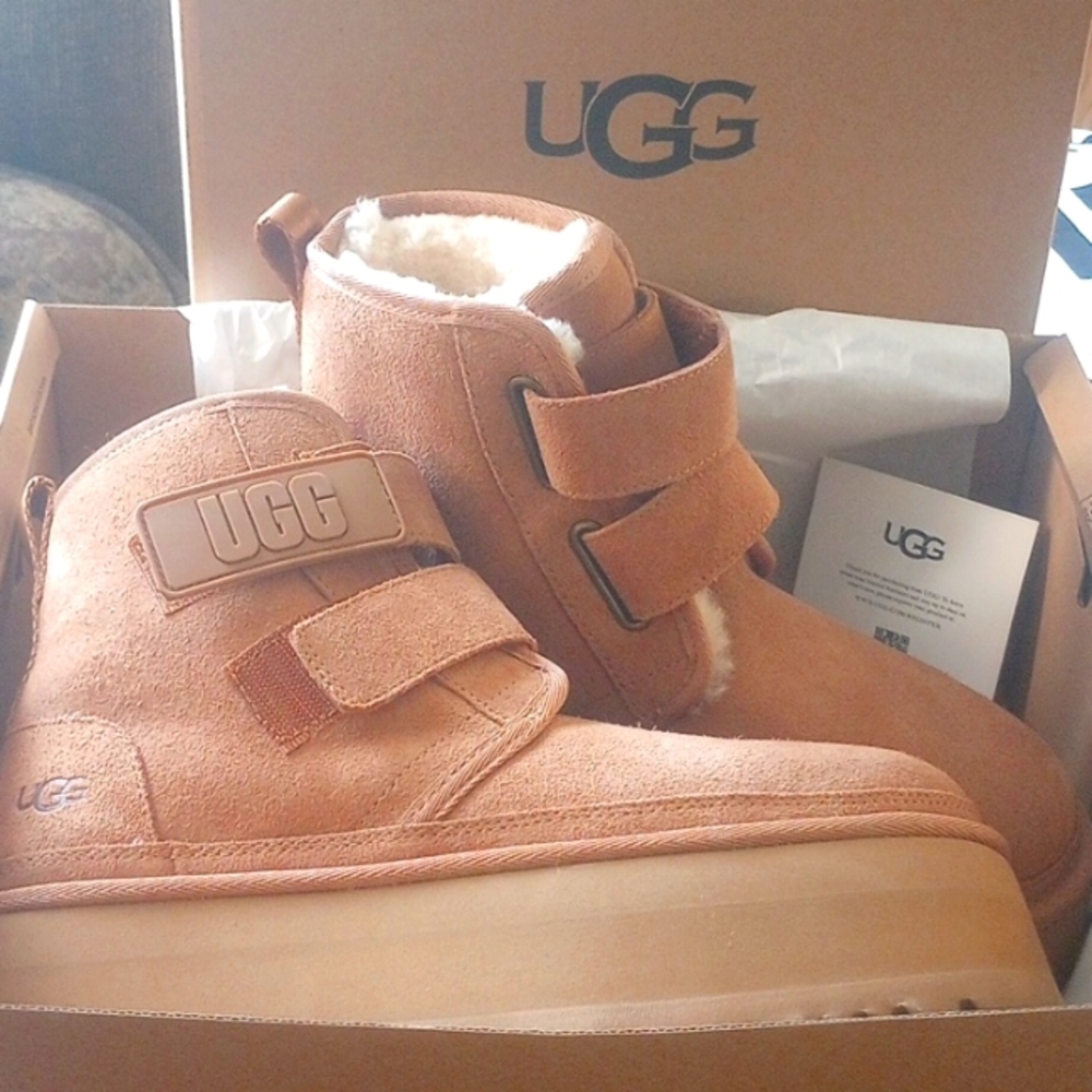 UGG NEUMEL PLATFORM